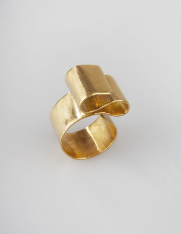 Bague haute en laiton