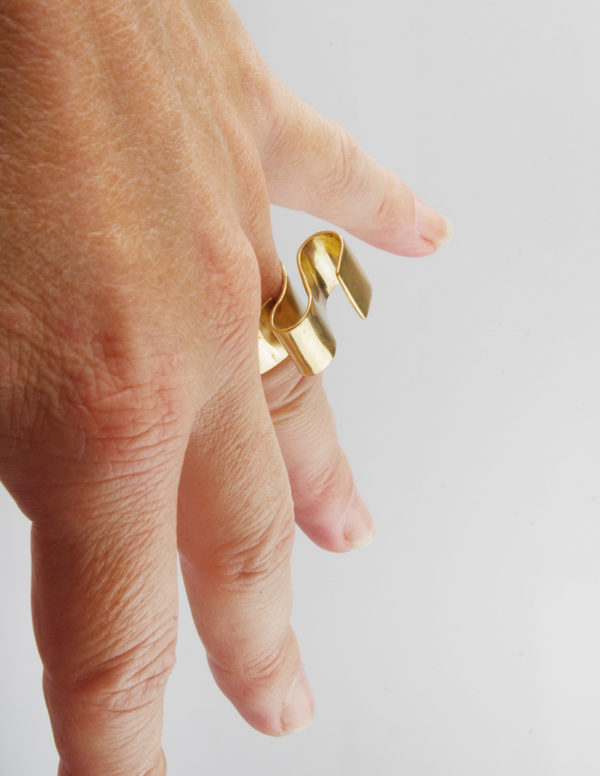 Bague haute en laiton